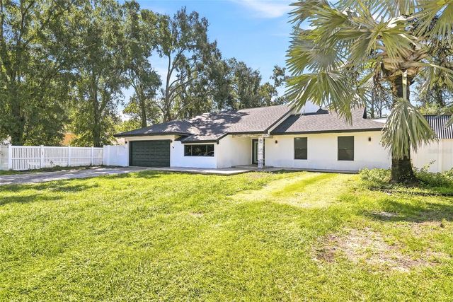 12726 BARRETT DRIVE, Tampa, FL 33624