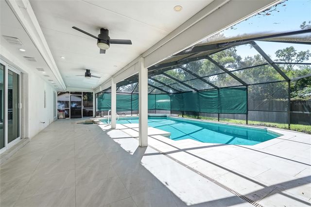12726 BARRETT DRIVE, Tampa, FL 33624