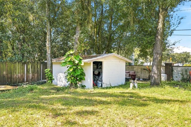 12726 BARRETT DRIVE, Tampa, FL 33624