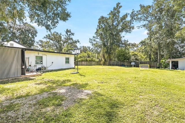 12726 BARRETT DRIVE, Tampa, FL 33624