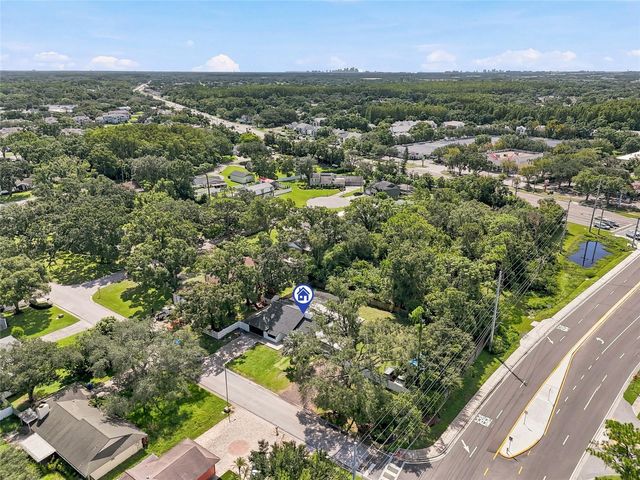 12726 BARRETT DRIVE, Tampa, FL 33624