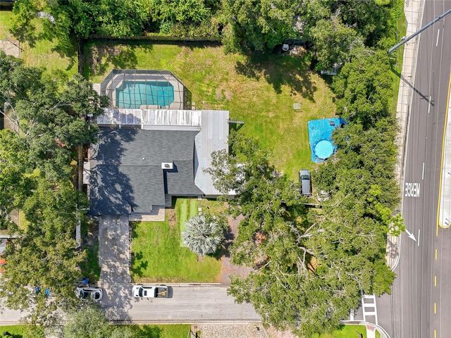 12726 BARRETT DRIVE, Tampa, FL 33624