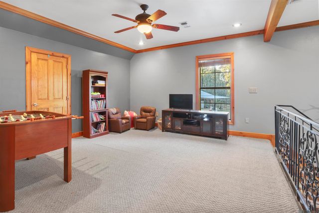 12724 Pittman Rd, St Francisville, LA 70775