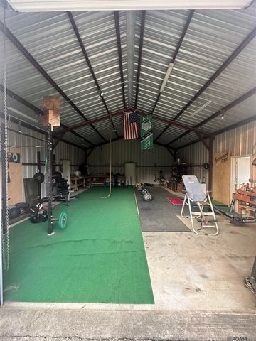 12724 Pittman Rd, St Francisville, LA 70775