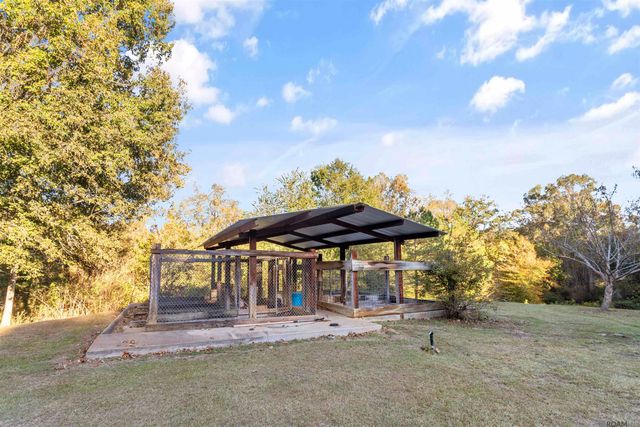12724 Pittman Rd, St Francisville, LA 70775