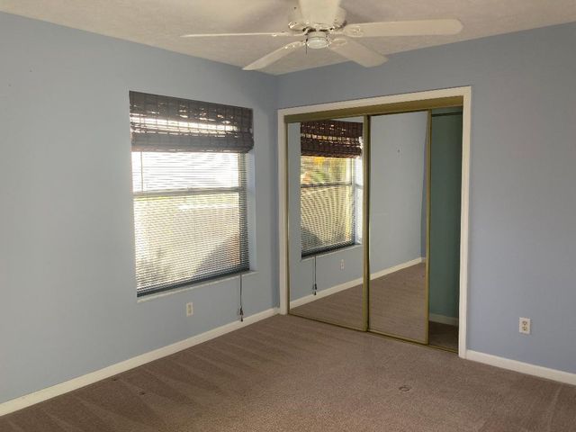 8437 SE Woodcrest Place, Hobe Sound, FL 33455