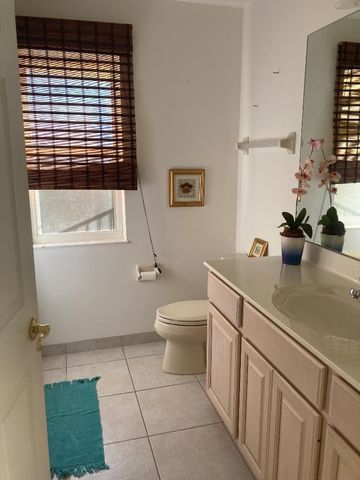 8437 SE Woodcrest Place, Hobe Sound, FL 33455