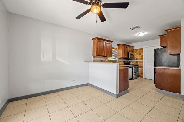6961 Southgate Boulevard, Margate, FL 33068