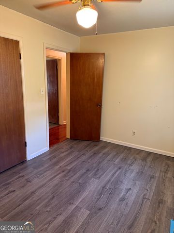 3138 Mobley Bridge Road, Hogansville, GA 30230