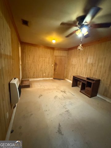 3138 Mobley Bridge Road, Hogansville, GA 30230