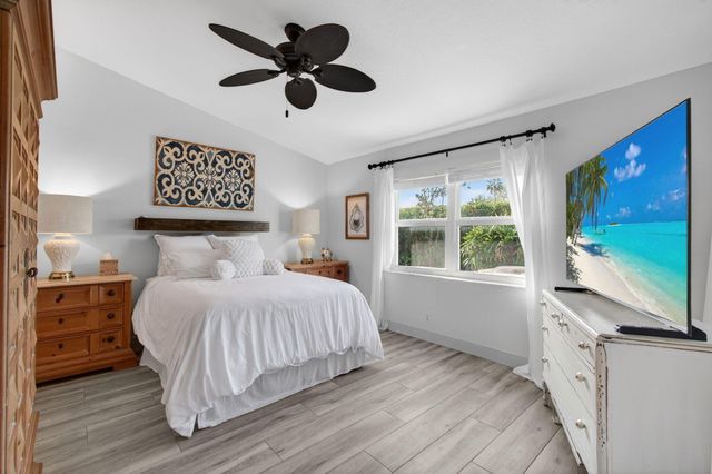 8196 Vía Di Veneto, Boca Raton, FL 33496