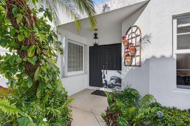 8196 Vía Di Veneto, Boca Raton, FL 33496