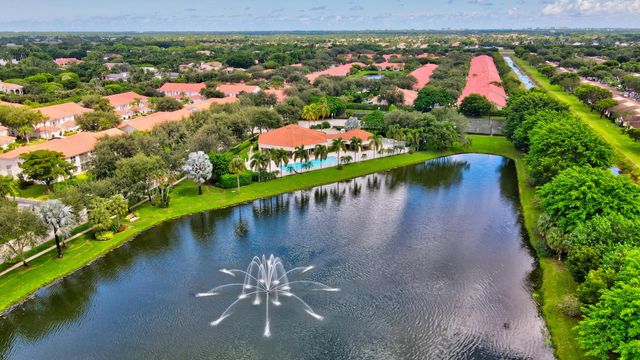 8196 Vía Di Veneto, Boca Raton, FL 33496