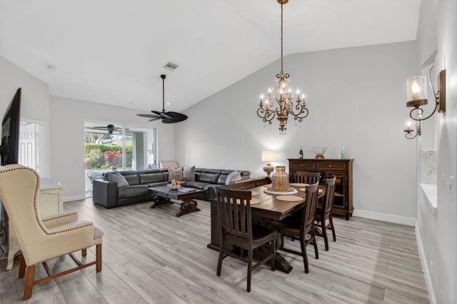 8196 Vía Di Veneto, Boca Raton, FL 33496