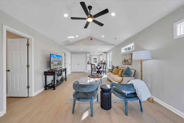 3708 Michigan AVE, Roanoke, VA 24017