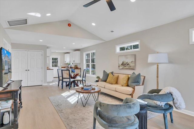 3708 Michigan AVE, Roanoke, VA 24017