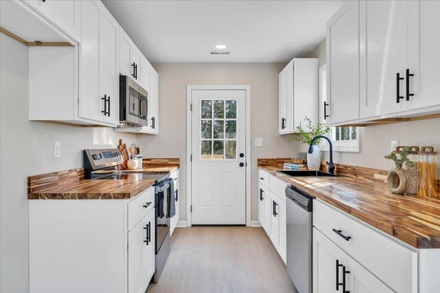 3708 Michigan AVE, Roanoke, VA 24017