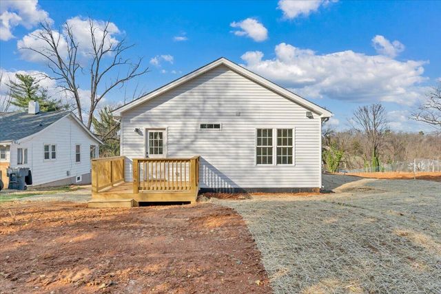 3708 Michigan AVE, Roanoke, VA 24017