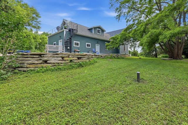 N6934 High Point ROAD, Beaver Dam, WI 53916