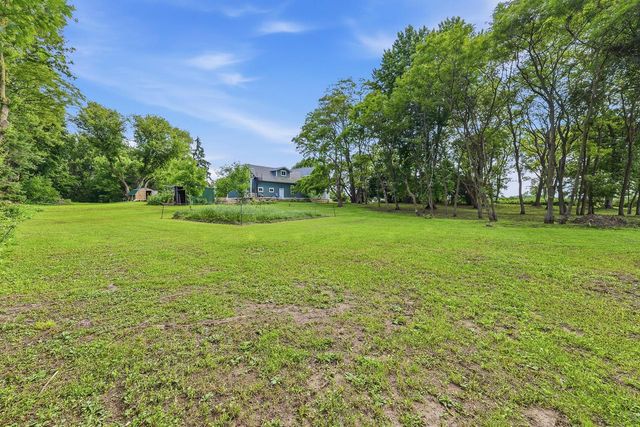 N6934 High Point ROAD, Beaver Dam, WI 53916