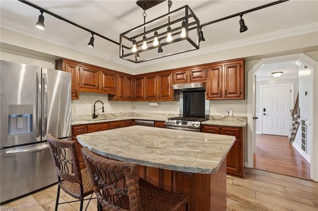 8601 Partridge Point RD, Suffolk, VA 23436