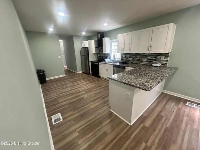 3125 W Kentucky St, Louisville, KY 40211