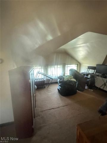 12517 Arlington Avenue, Cleveland, OH 44108