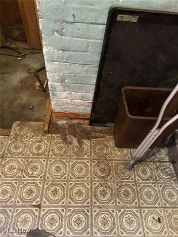 12517 Arlington Avenue, Cleveland, OH 44108