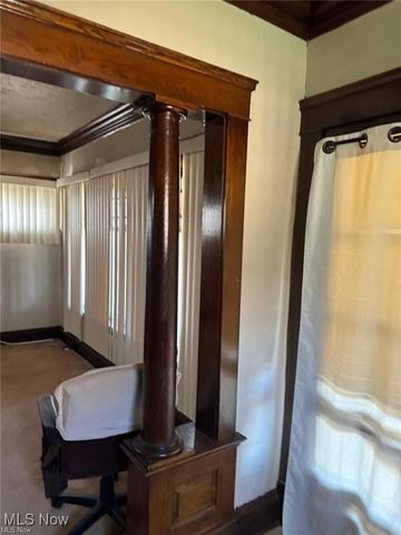 12517 Arlington Avenue, Cleveland, OH 44108