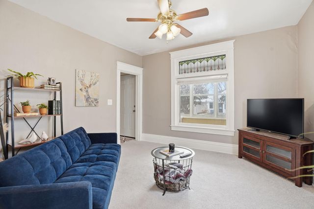 237 Page Street E, Saint Paul, MN 55107