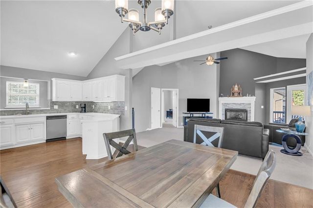 18441 Spruce Street, Gardner, KS 66030