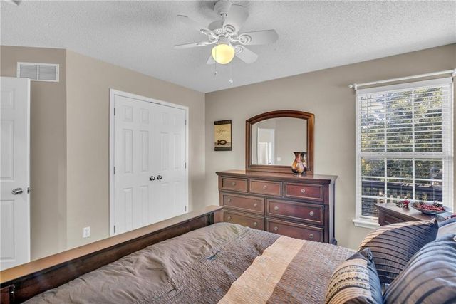 18441 Spruce Street, Gardner, KS 66030