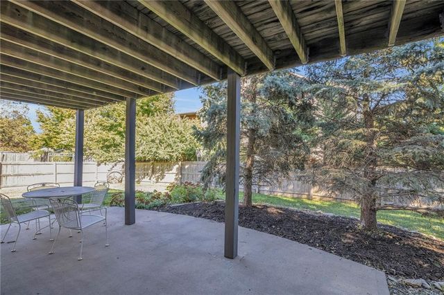 18441 Spruce Street, Gardner, KS 66030