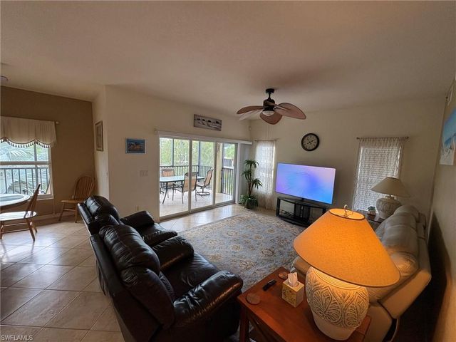 10031 Lake Cove DR 201, Fort Myers, FL 33908