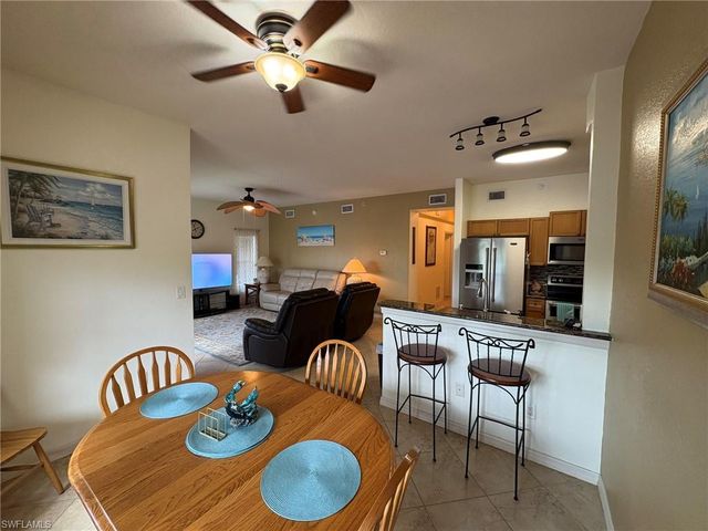 10031 Lake Cove DR 201, Fort Myers, FL 33908