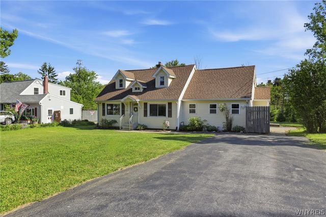 2940 Cloverbank Road, Hamburg, NY 14075