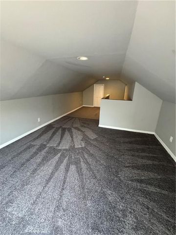 2208 Seneca Street, St Joseph, MO 64507