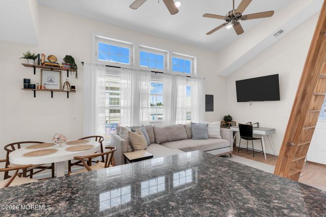 115 W Tide Way, Lavallette, NJ 08735