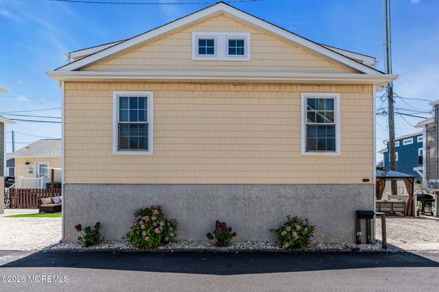115 W Tide Way, Lavallette, NJ 08735