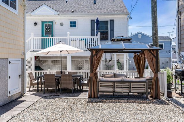 115 W Tide Way, Lavallette, NJ 08735