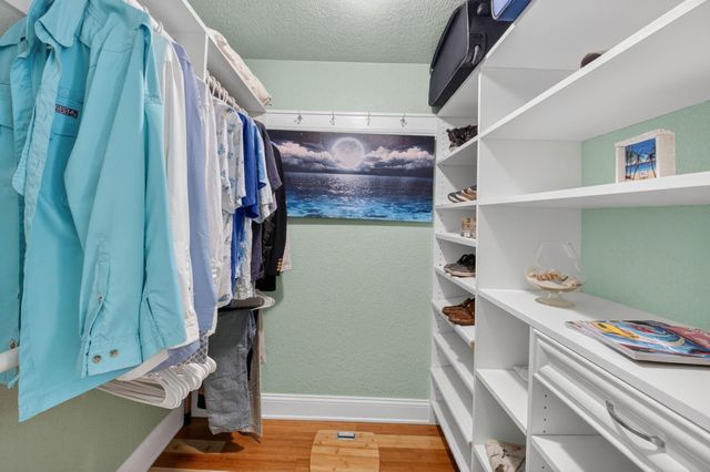 5250 Las Verdes Circle 313, Delray Beach, FL 33484