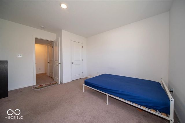 10518 Quartz Lane, Indianapolis, IN 46235