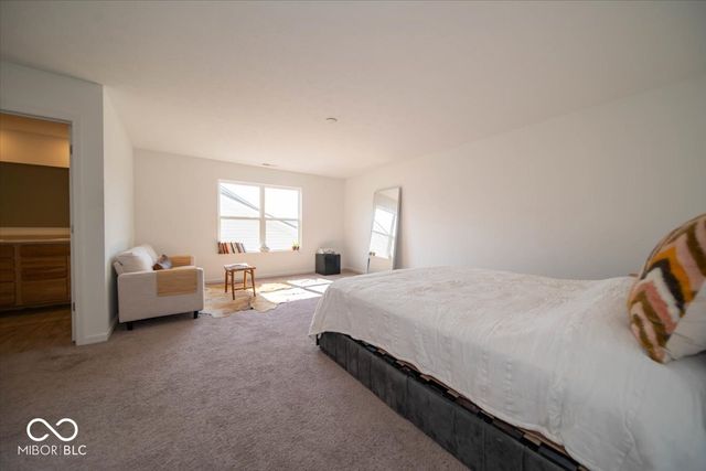 10518 Quartz Lane, Indianapolis, IN 46235