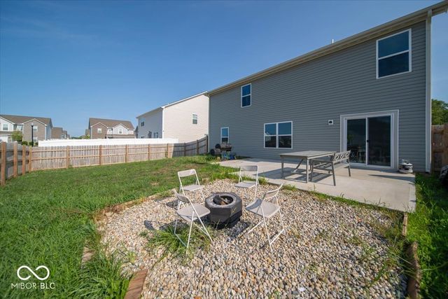 10518 Quartz Lane, Indianapolis, IN 46235