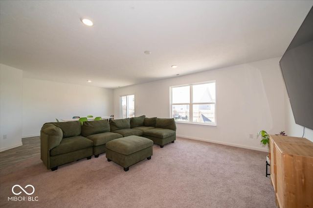 10518 Quartz Lane, Indianapolis, IN 46235