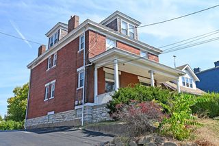 502 Riddle Road, Cincinnati, OH 45220