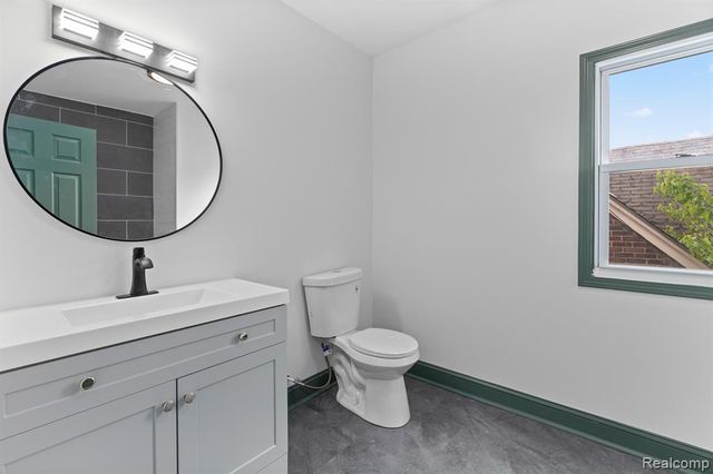 15781 Washburn St, Detroit, MI 48238