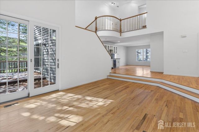 1 CRANBERRY Court, South Brunswick, NJ 08540