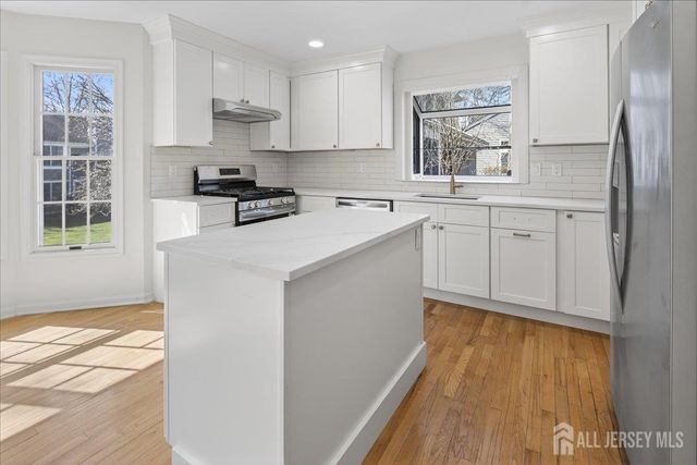 1 CRANBERRY Court, South Brunswick, NJ 08540