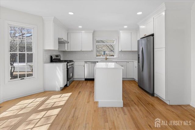 1 CRANBERRY Court, South Brunswick, NJ 08540